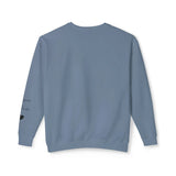 Custom Heart‑on‑Sleeve Mom Sweatshirt – Personalized Names